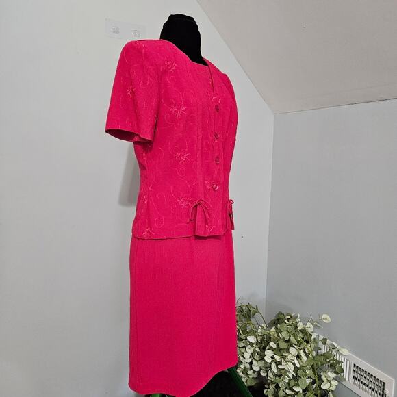 Vintage Two-Piece Fuchsia Midi Length Sheath Dress with Jacket by Sag Harbor 10 - Picture 7 of 13